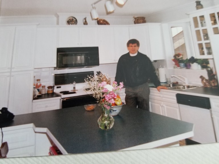 Glass Kitchen Cabinet Doors Service