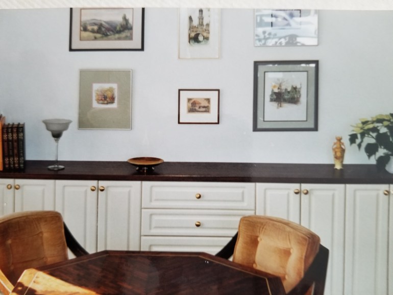 High Quality White Lacquer Doors
